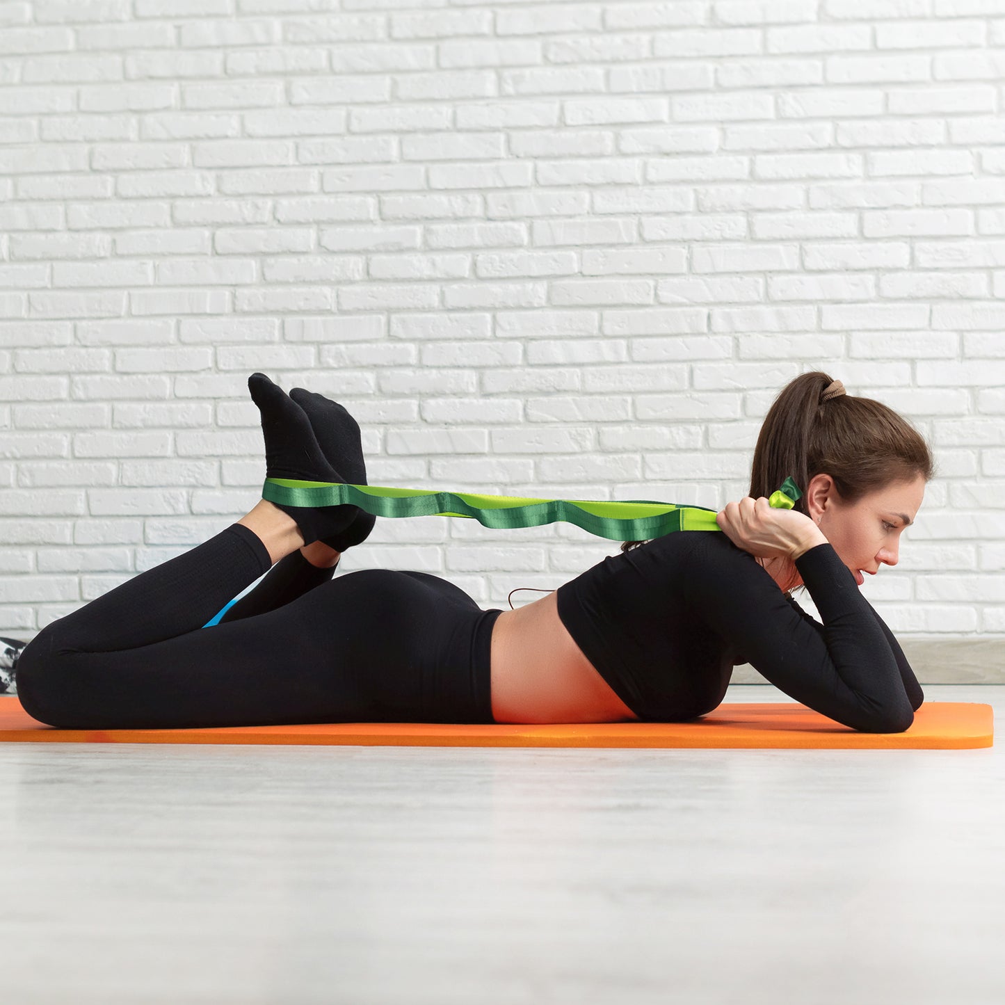 Stretching Strap Yoga Strap for Physical Therapy,10 Loops Yoga Straps for Stretching,Non-Elastic Stretch Strap for Pilates, Flexibility, Exercise, Stretch Band Women Men